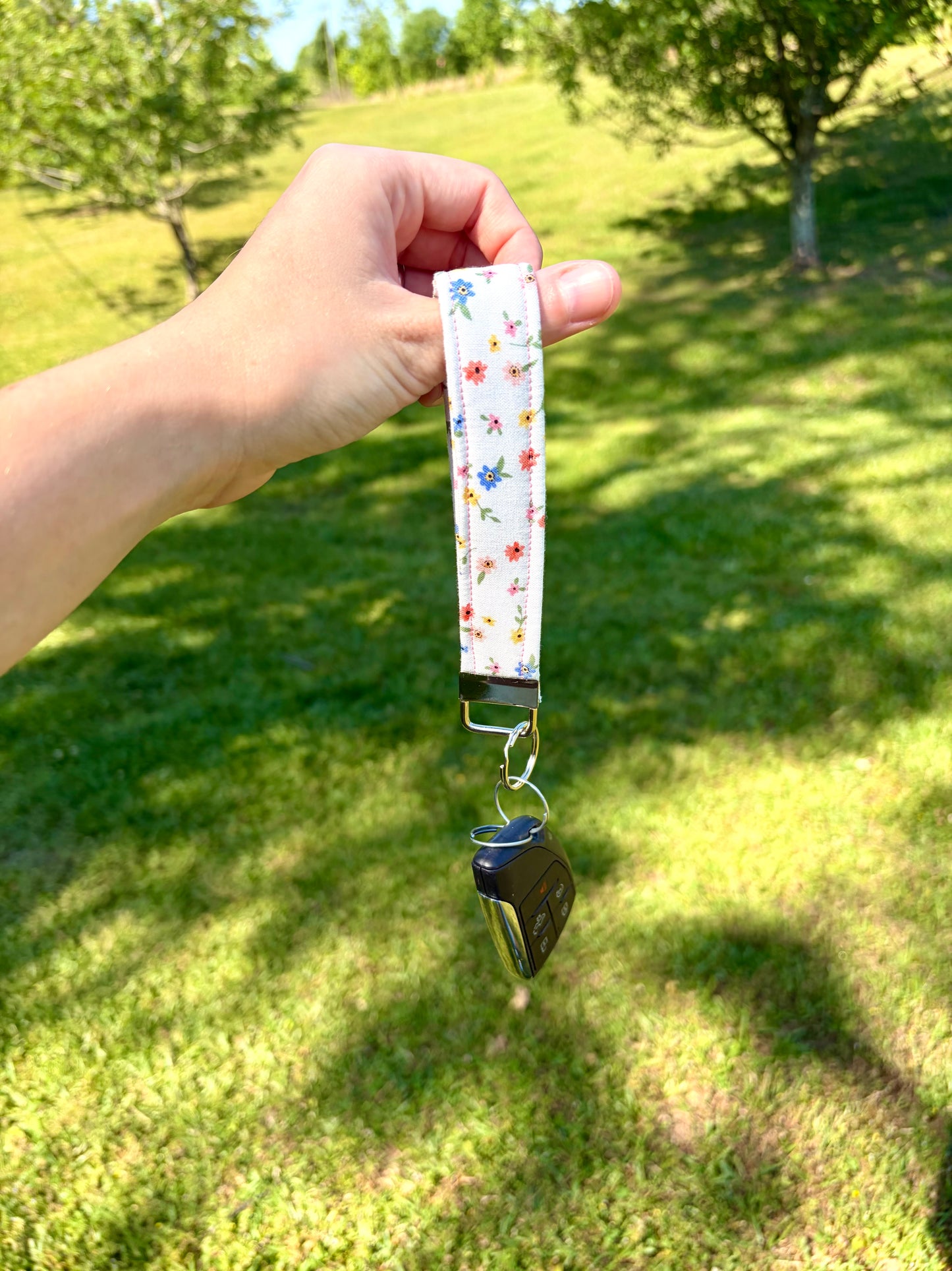 Pocket Full of Posies Keychain Wristlet