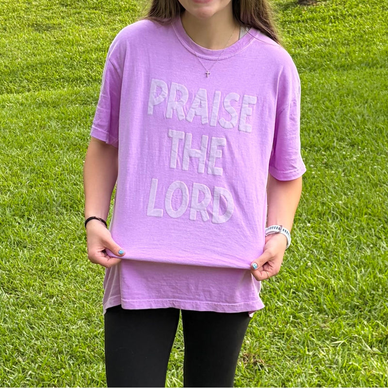 Lilac Praise the Lord Tee